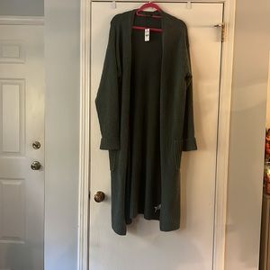 NWT Express XL green soft king duster